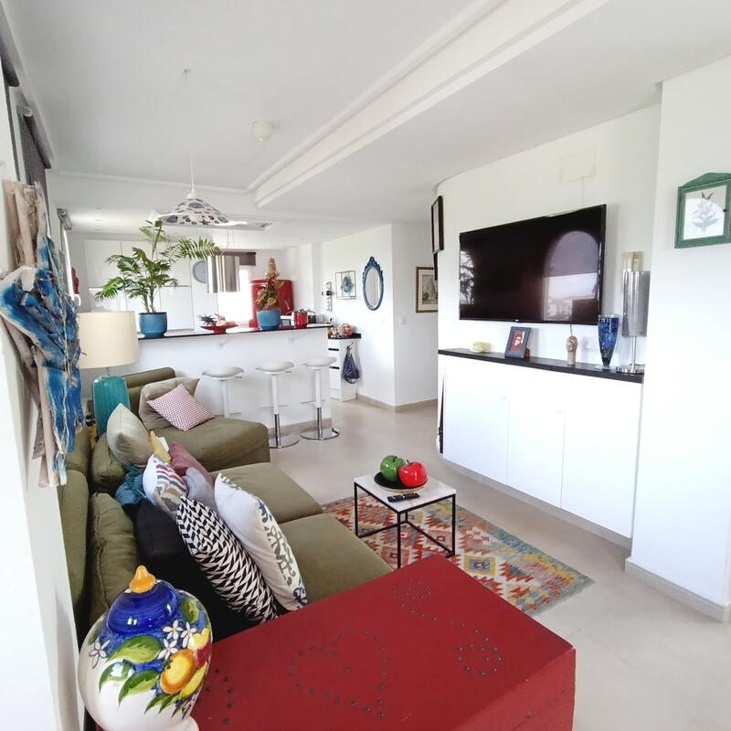 2 slaapkamer Appartement Te koop