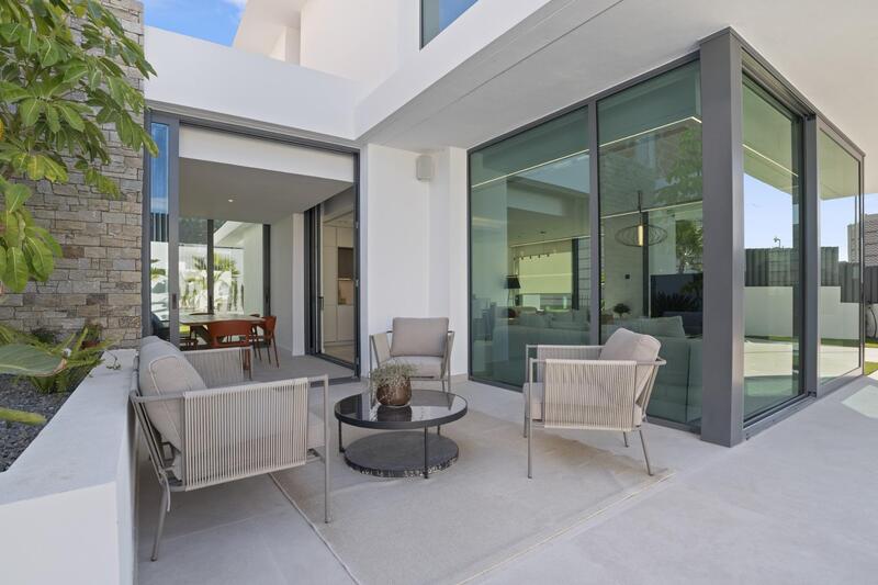 4 bedroom Villa for sale