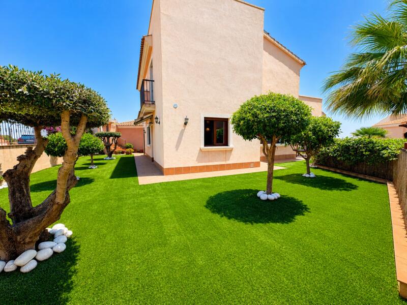 3 bedroom Villa for sale 3 bedroom Villa for sale