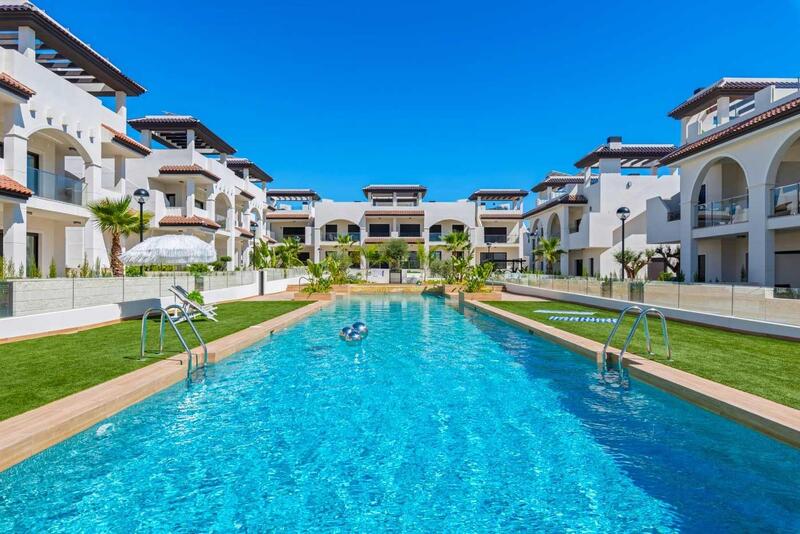 Villa en venta en Rojales, Alicante