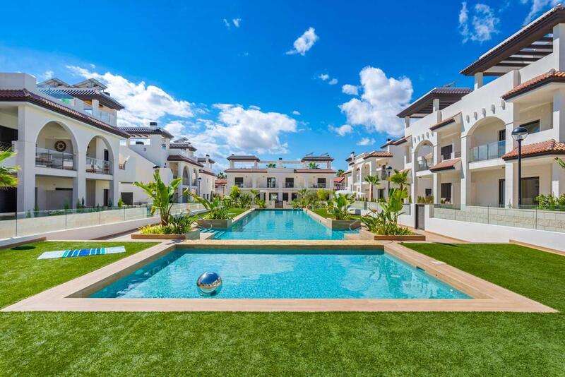 Villa en venta en Rojales, Alicante
