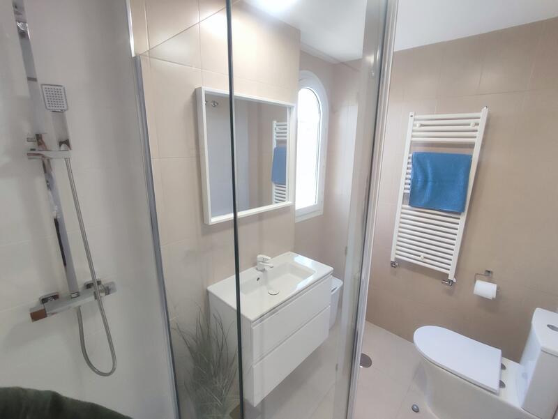 2 slaapkamer Appartement Te koop