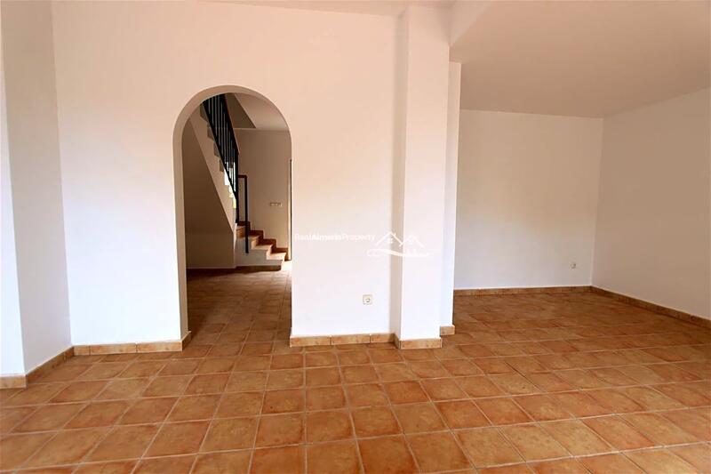 2 Cuarto Villa en venta