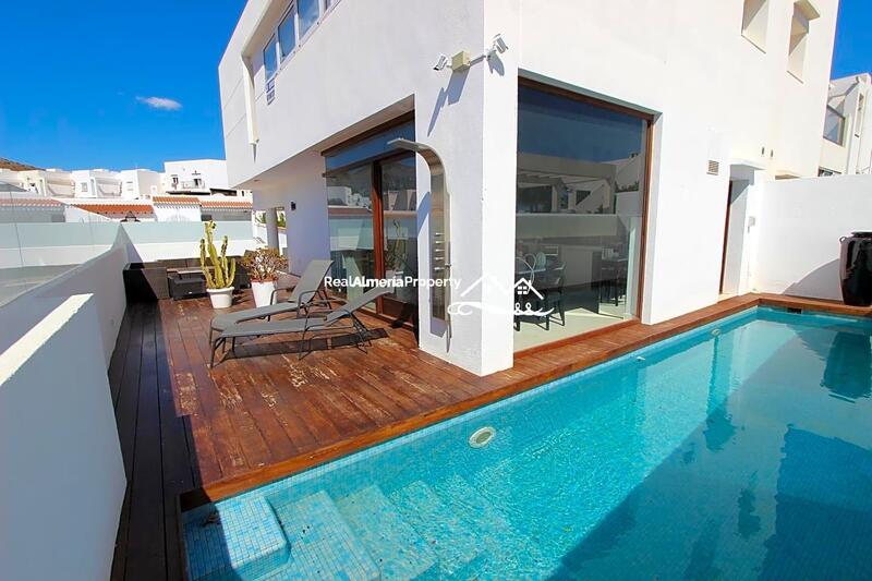 Villa for sale in Mojácar, Almería