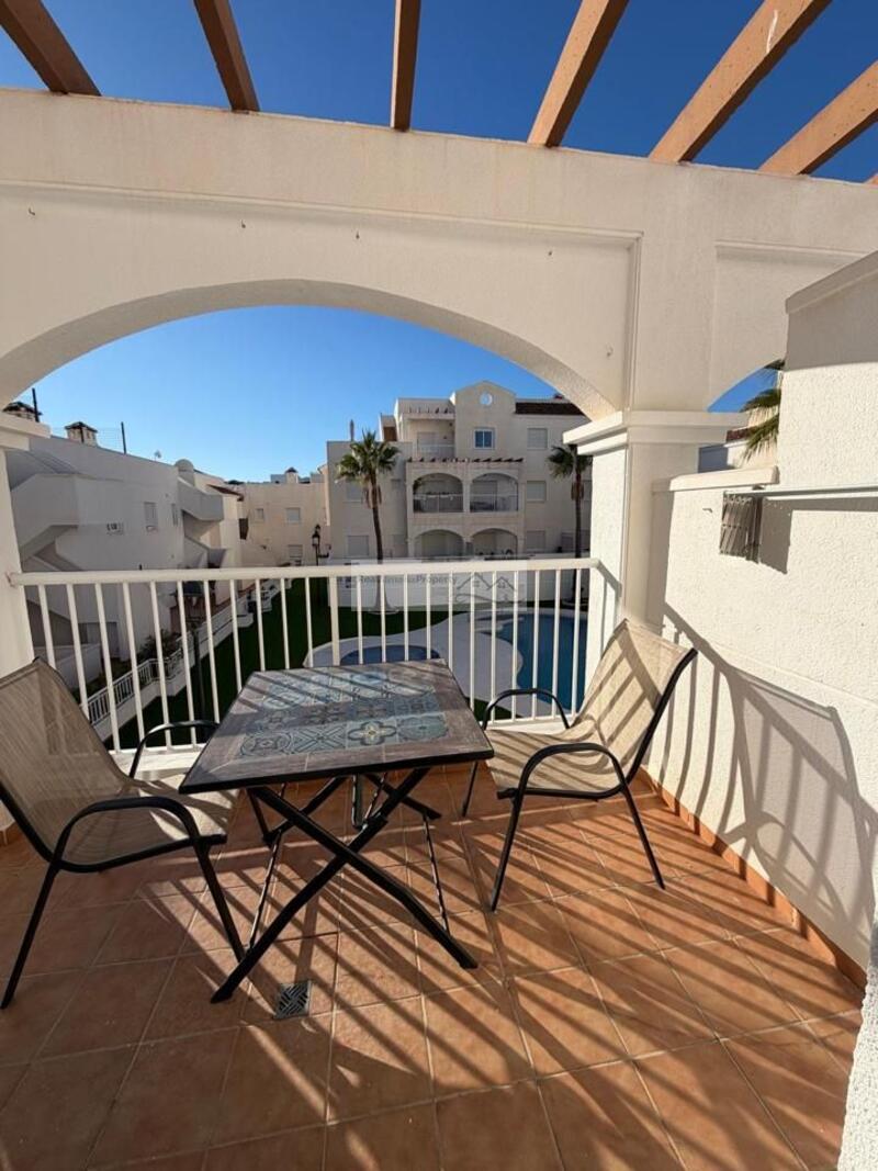 2 slaapkamer Appartement Te koop 2 slaapkamer Appartement Te koop