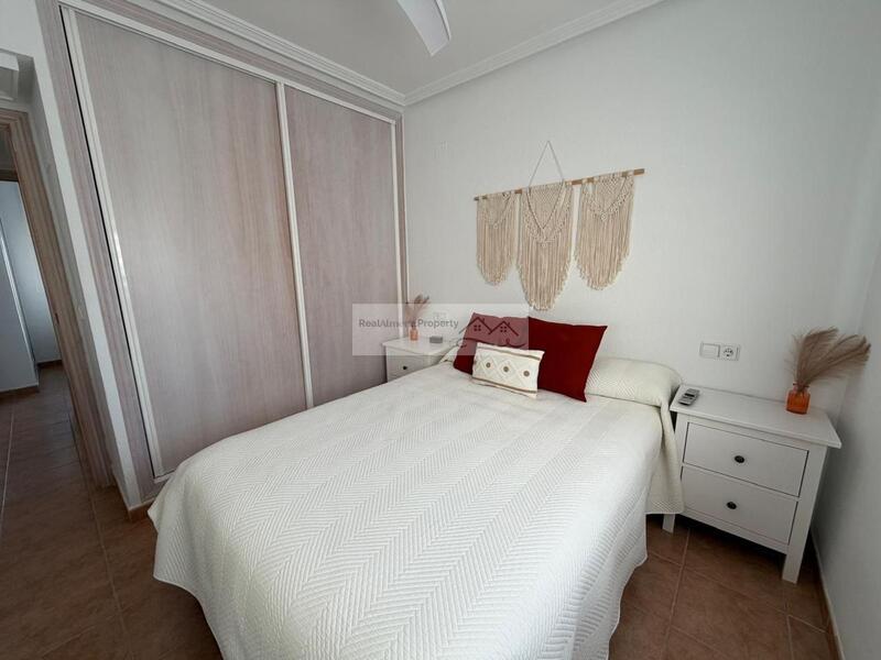 2 slaapkamer Appartement Te koop 2 slaapkamer Appartement Te koop