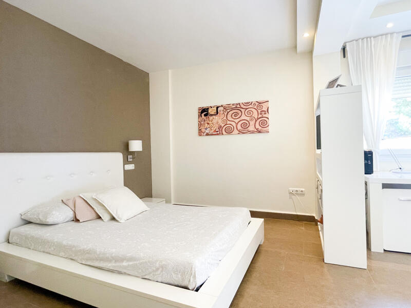 4 Schlafzimmer Landhaus zu verkaufen