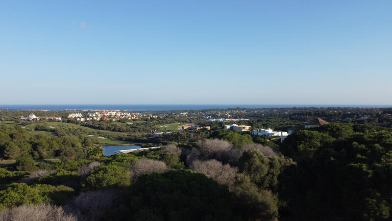 Landa till salu i Sotogrande, Cádiz