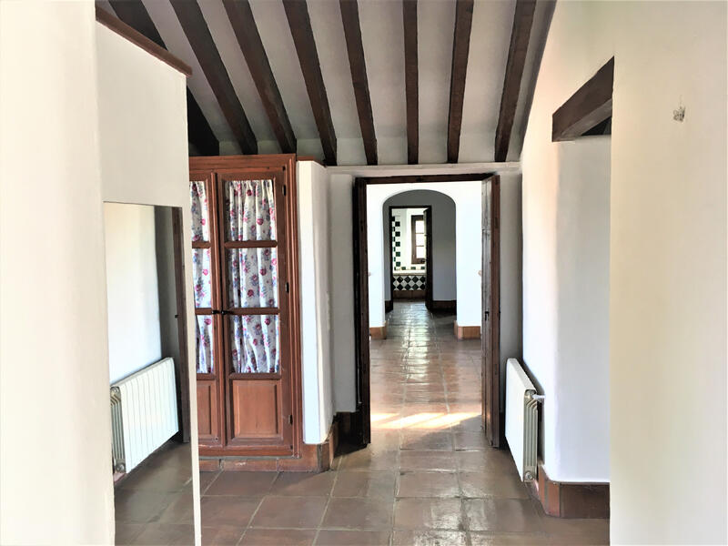 7 Cuarto Casa de Campo en venta