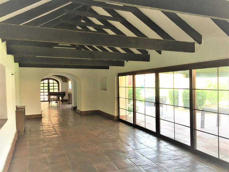 7 Cuarto Casa de Campo en venta