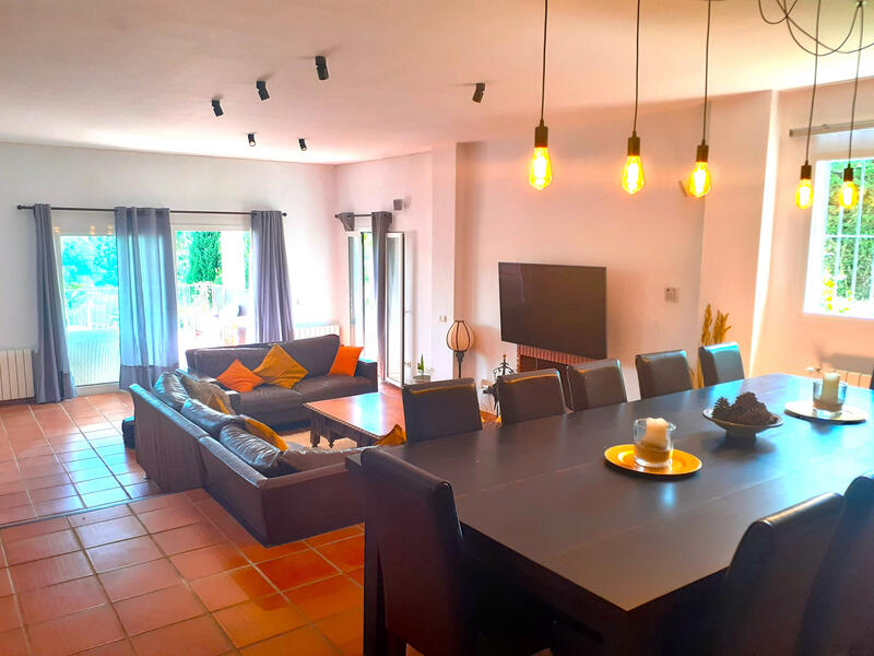 5 Schlafzimmer Villa zu verkaufen