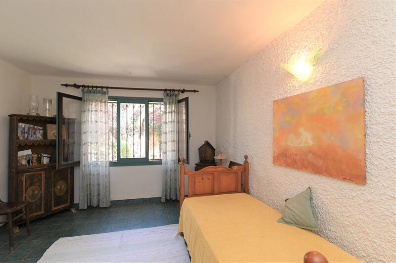 4 Cuarto Casa Cueva en venta