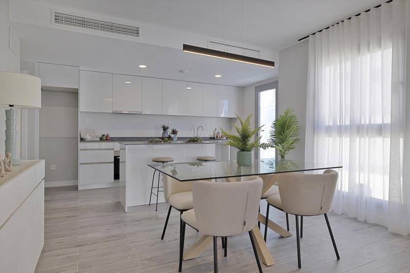 4 slaapkamer Appartement Te koop