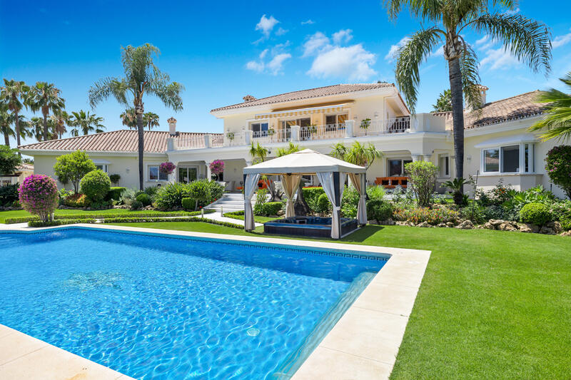 Villa till salu i Marbella, Málaga