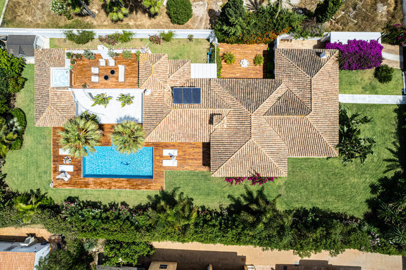 5 bedroom Villa for sale