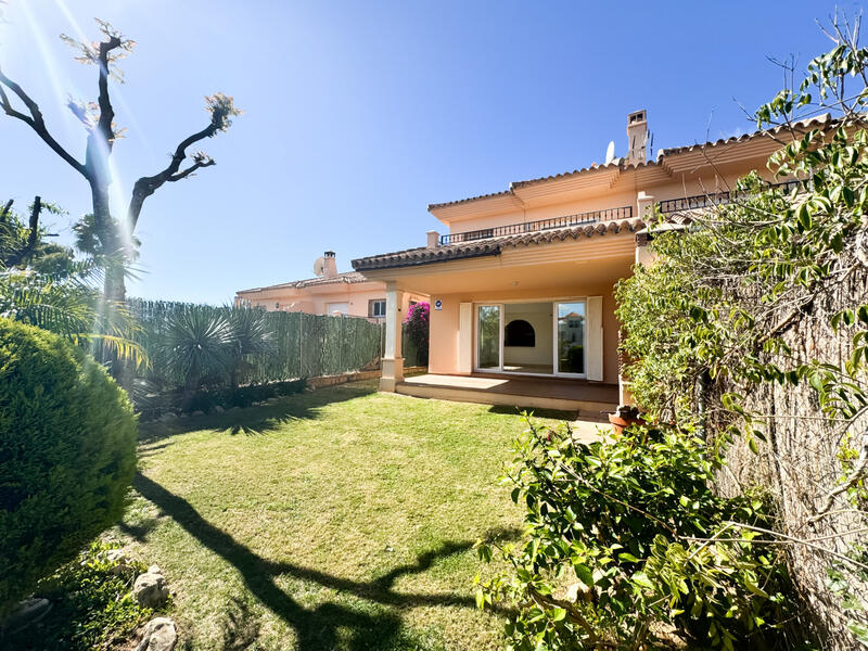 Villa til salg i Mijas Costa, Málaga