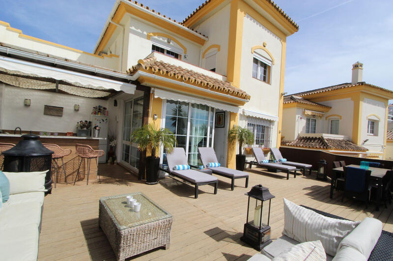 Villa till salu i Mijas Costa, Málaga