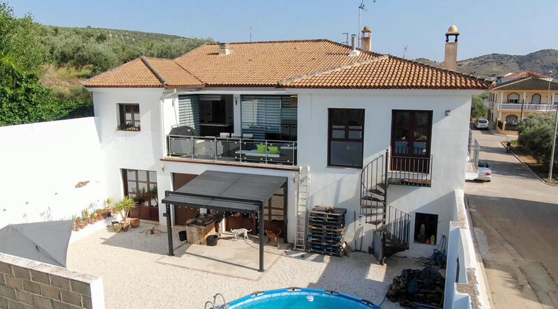 Villa en venta en Loja, Granada