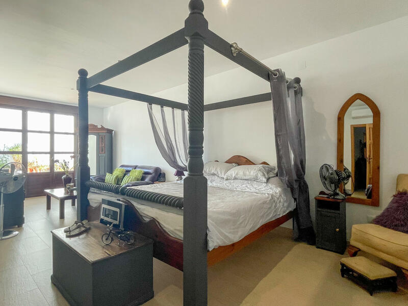 4 Schlafzimmer Villa zu verkaufen