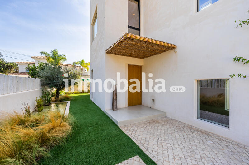 4 Cuarto Villa en venta