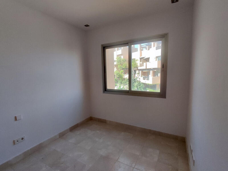 5 bedroom Townhouse for sale