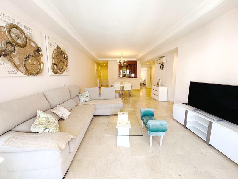 2 slaapkamer Appartement Te koop