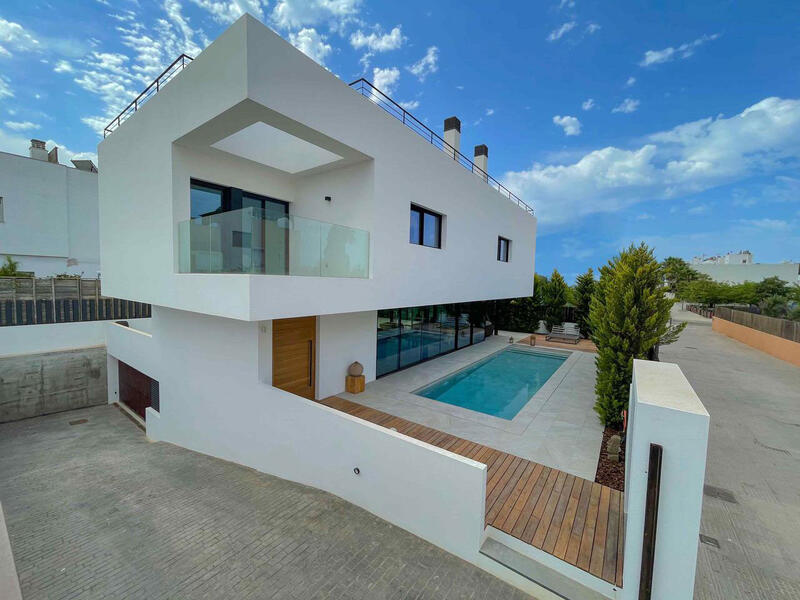 4 bedroom Cave House for sale