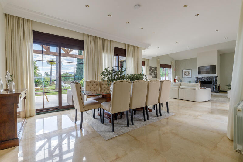 5 Schlafzimmer Villa zu verkaufen