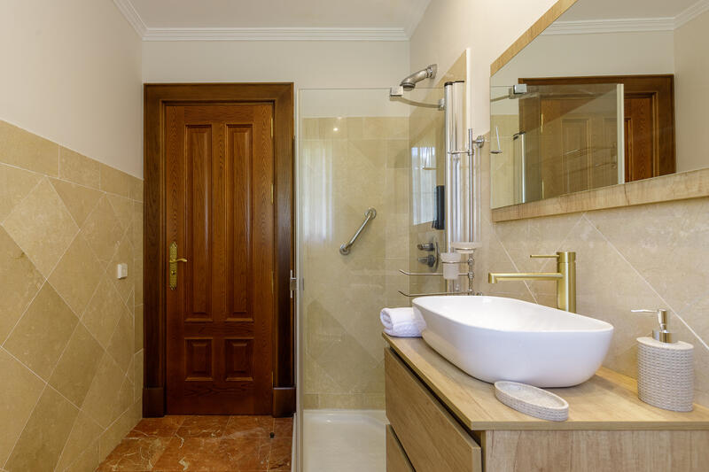 5 Schlafzimmer Villa zu verkaufen