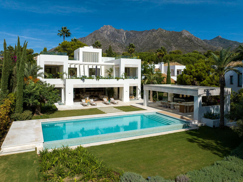 Villa en venta en Marbella, Málaga