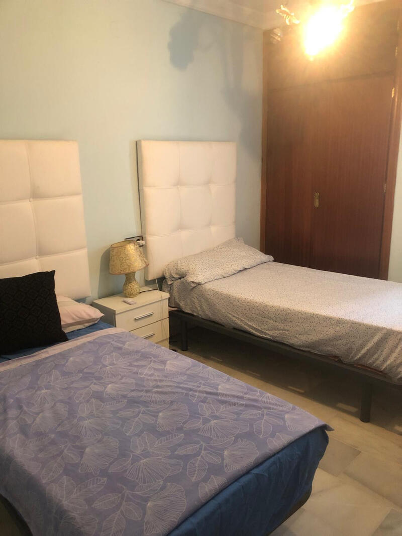 6 bedroom Duplex for sale