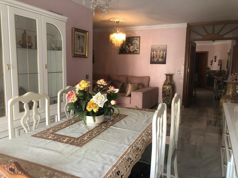 6 bedroom Duplex for sale