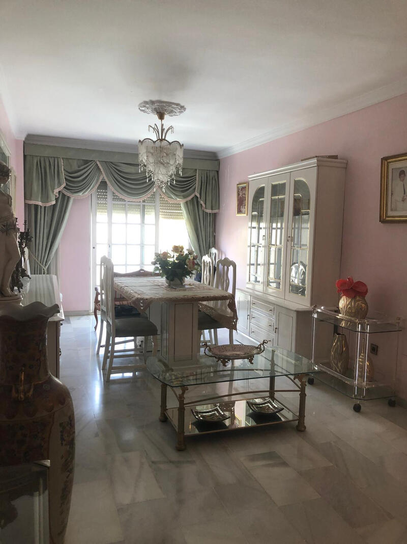 6 bedroom Duplex for sale