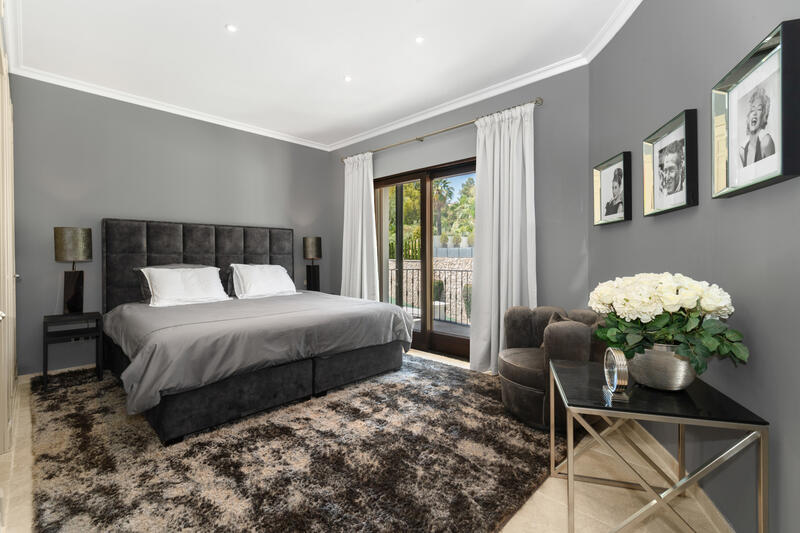 7 Schlafzimmer Villa zu verkaufen
