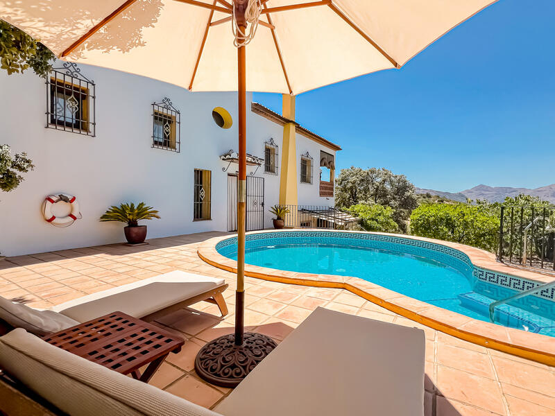 Country House for sale in Villanueva del Rosario, Málaga