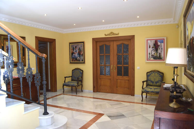 4 bedroom Villa for sale