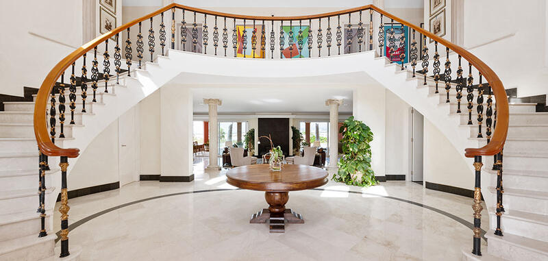 8 Cuarto Villa en venta
