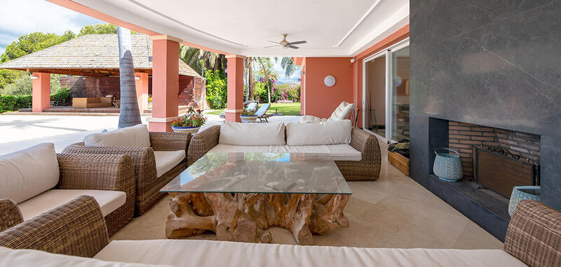 8 Cuarto Villa en venta