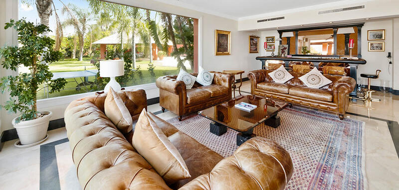 8 Cuarto Villa en venta