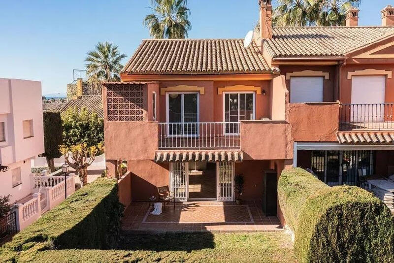 3 bedroom Country House for sale