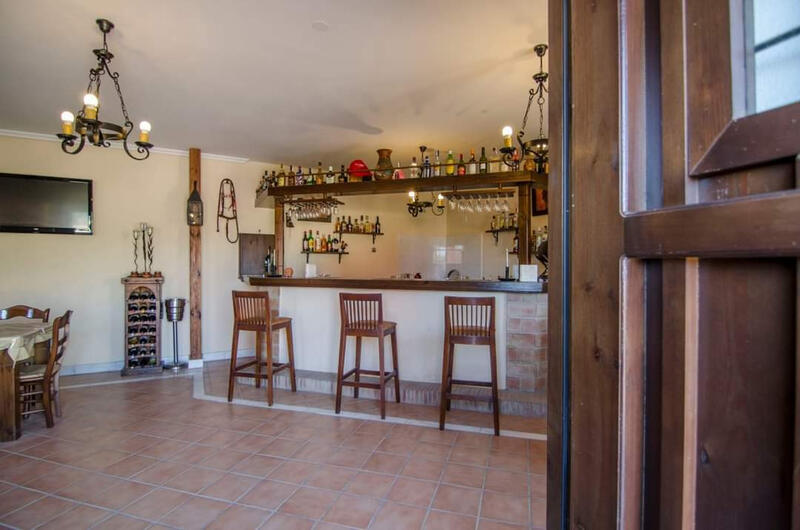 2 chambre Auberge à vendre