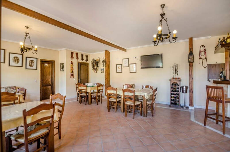 2 chambre Auberge à vendre