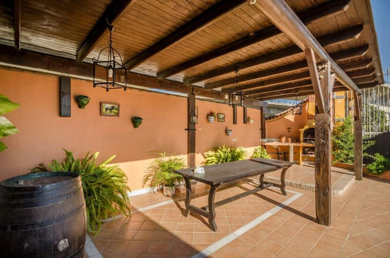 2 chambre Auberge à vendre