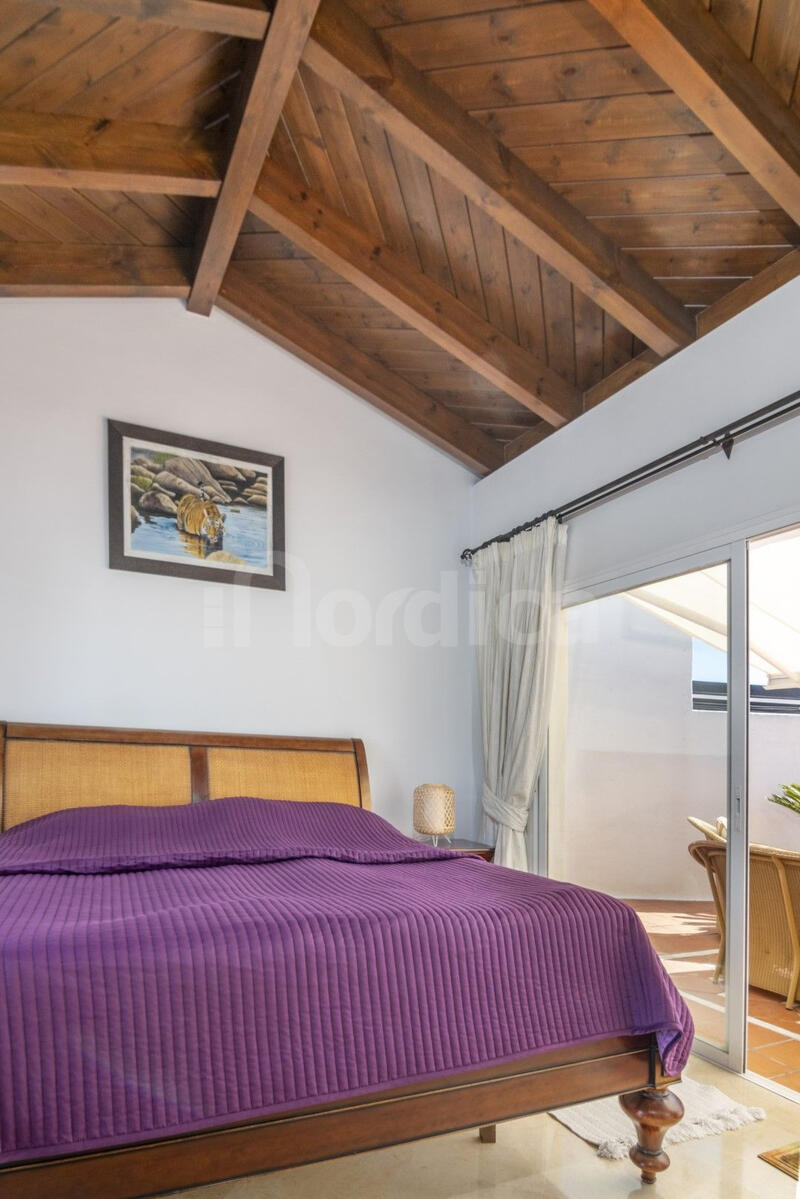 4 Cuarto Dúplex en venta