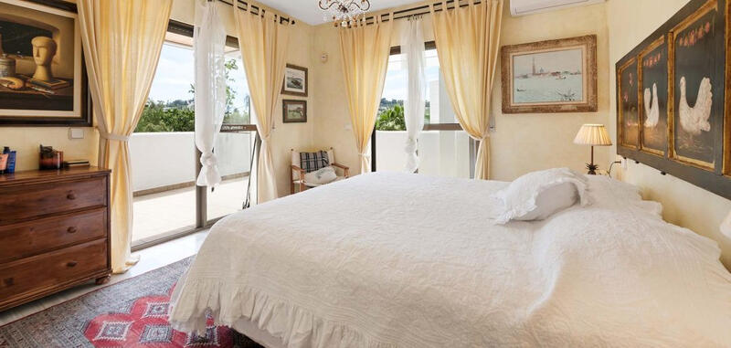 5 bedroom Villa for sale