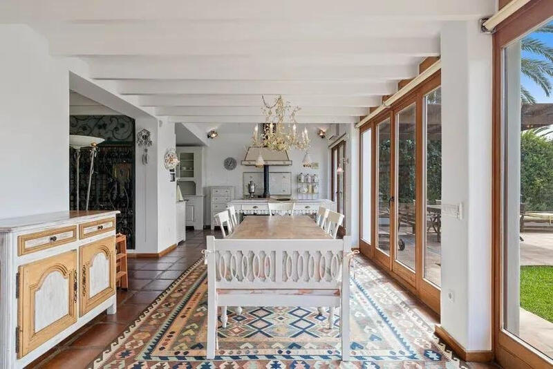 6 soveværelse Villa til salg