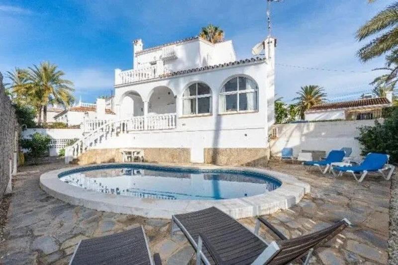 Villa til salg i Marbella, Málaga