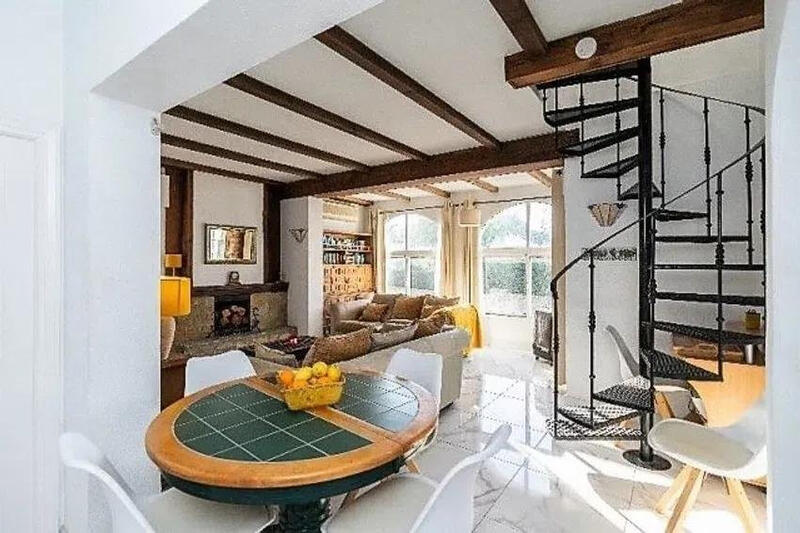 4 Schlafzimmer Villa zu verkaufen