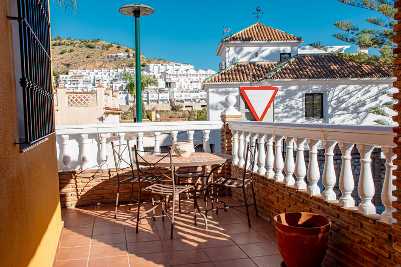Cave House for sale in Málaga, Málaga