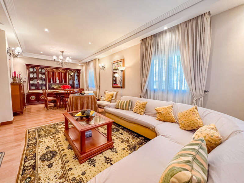 4 bedroom Cave House for sale